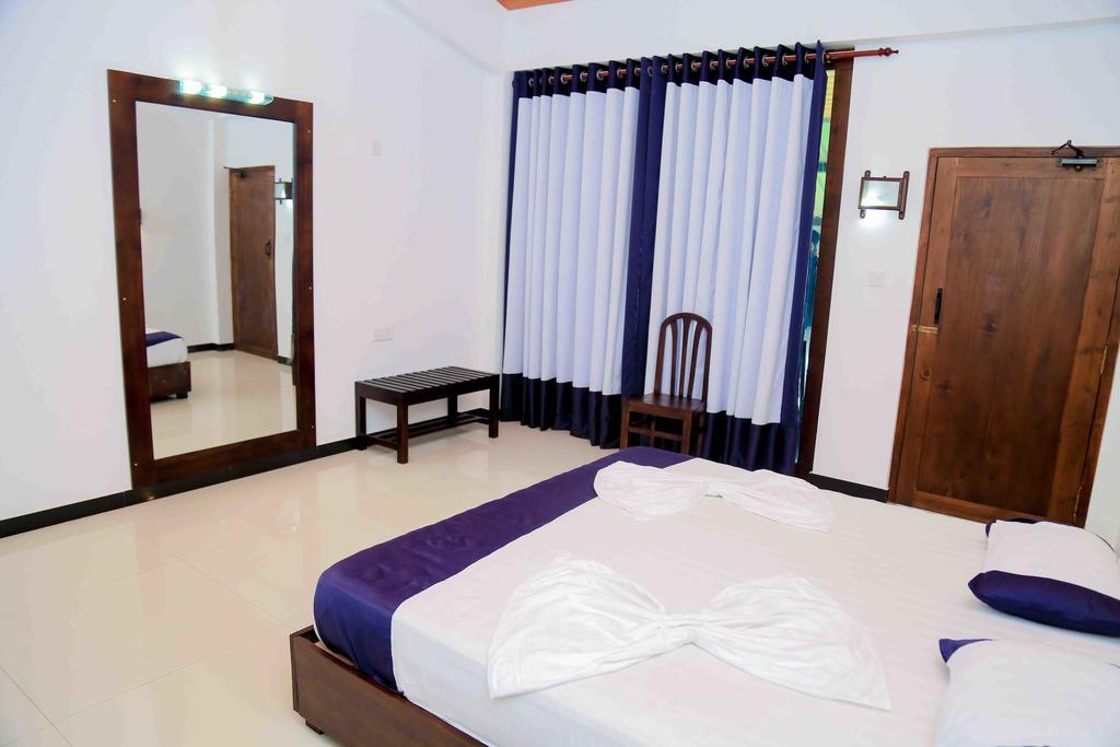 Gayana Guest House Kanattagoda Bagian luar foto