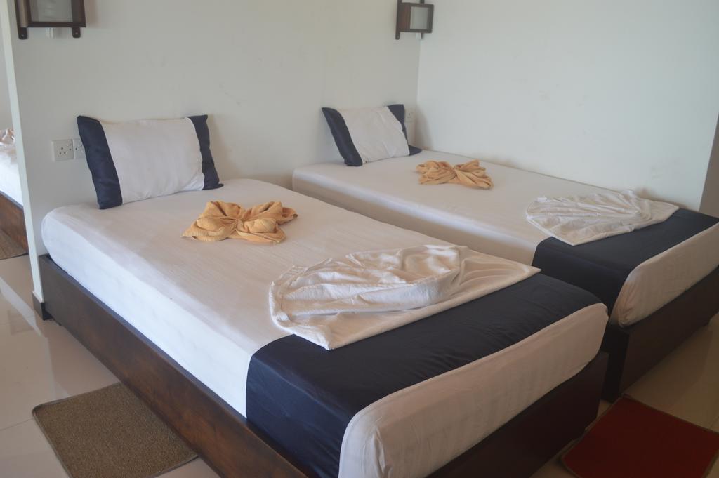 Gayana Guest House Kanattagoda Bagian luar foto