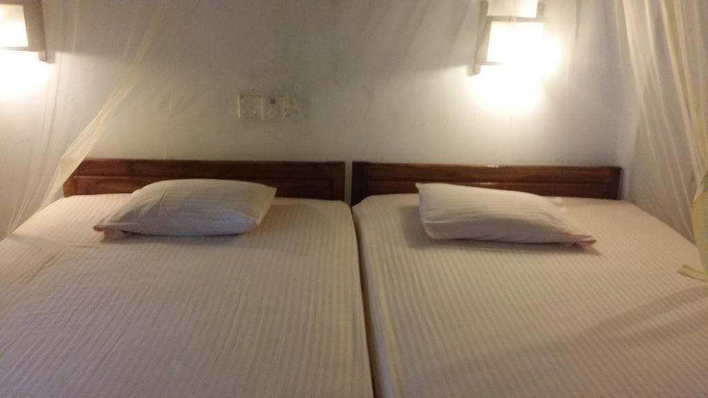 Gayana Guest House Kanattagoda Bagian luar foto